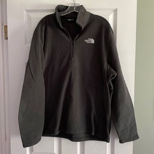 Men’s North Face Quarter Zip